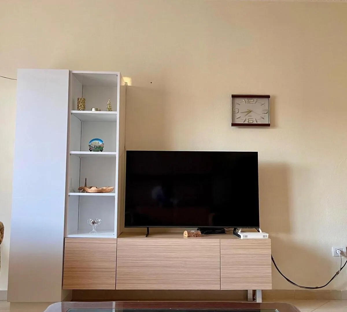 Apartment Astir Happy Home Tirana Albania